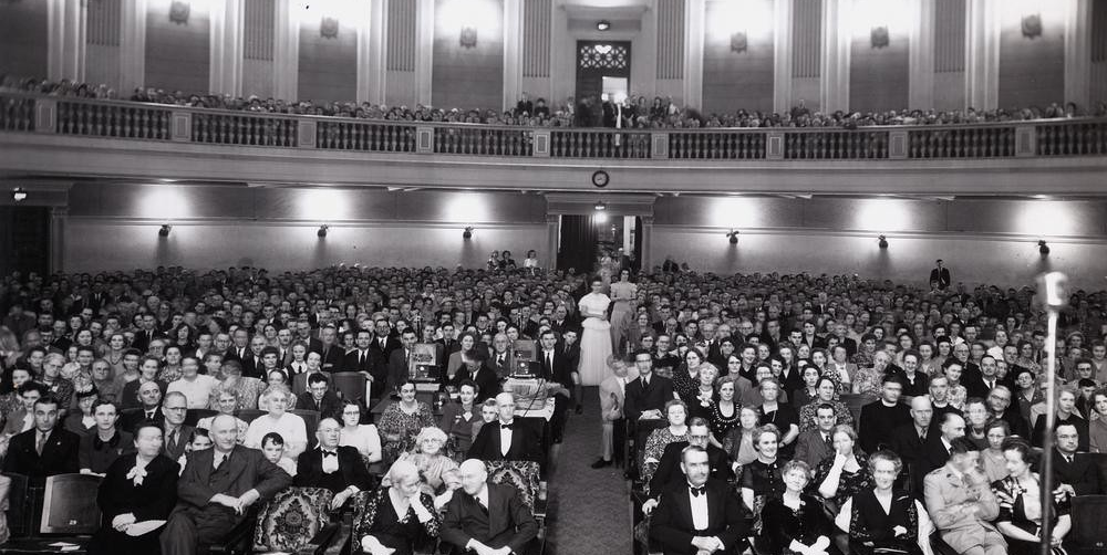 Audience at a Royal Geographical Society lecture, Brisbane, 1946